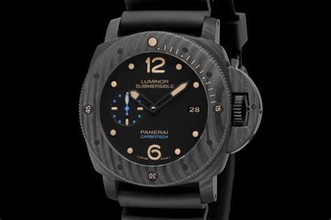 panerai luminor submersible carbotech replica